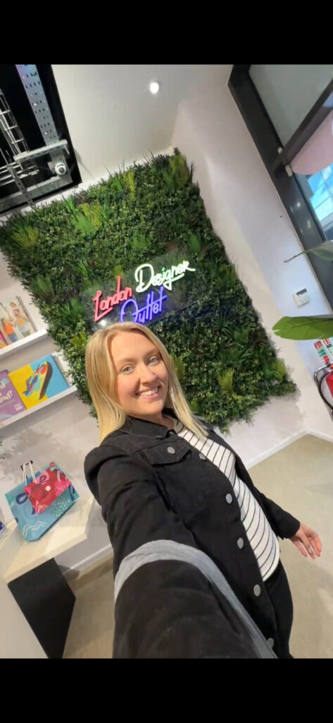 Discover Outlet Shopping product image